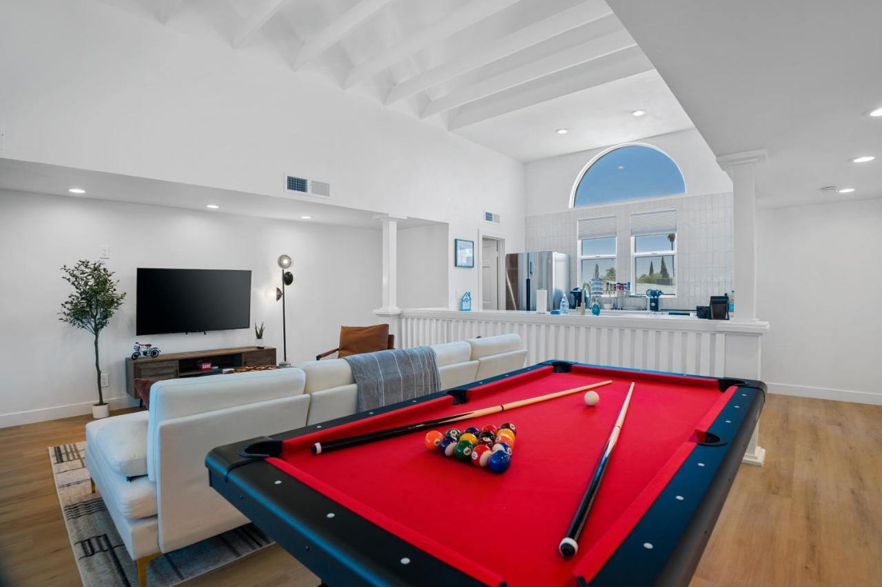 Chic Uptown Phoenix Home - Pool Table & Perfect Location 외부 사진